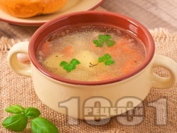 Постна зеленчукова супа с картофи, моркови, домати и ориз без застройка - снимка на рецептата